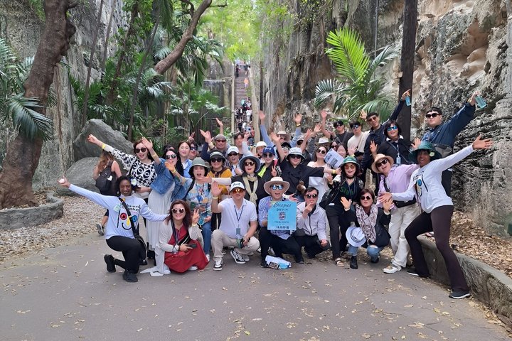 CHIPPIES BAHAMAS Island Tours : Feel The Culture