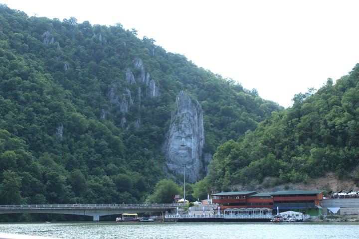 Private Day Tour to Iron Gate Gorge and Golubac Fortress