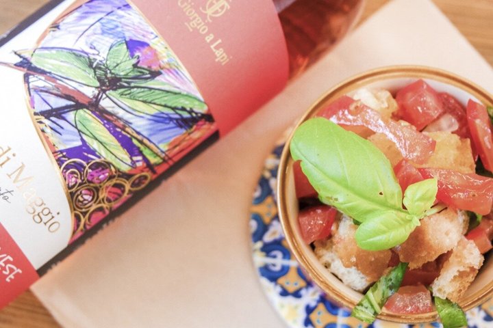 Classic Wine Tasting with Traditional Tuscan Products