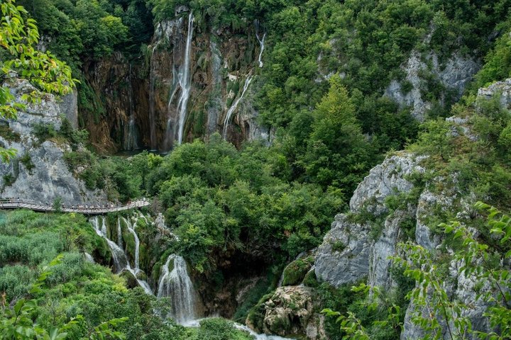 Plitvice Lakes Sunrise Tour