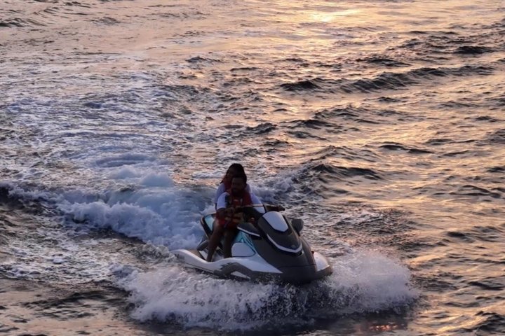 5 Day All Inclusive Fulidhoo Adventure Watersports and Excursions