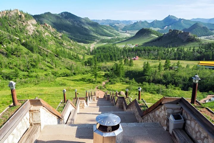 Chinggis Khaan Statue and Terelj National Park (Private Tour)