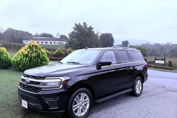 Private Custom Charlottesville Wine or Beer Tours