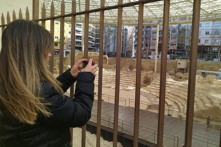 The Most Complete Tour of Zaragoza: Mysteries, Photos & Surprise