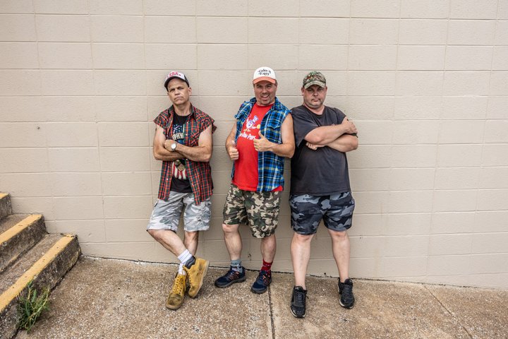 Branson Redneck Comedy Bus Tour
