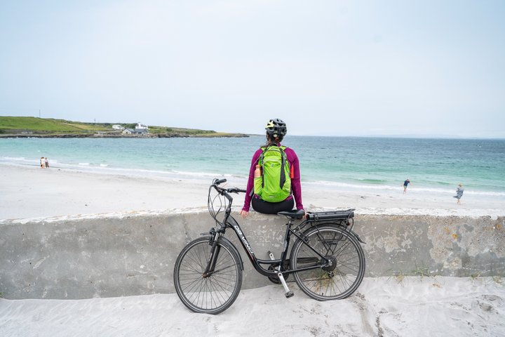 Aran Islands and Cliffs of Moher Day Cruise sailing from Galway City Docks
