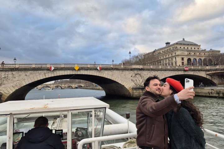 Paris Seine River Sunset & Evening Champagne Cruises