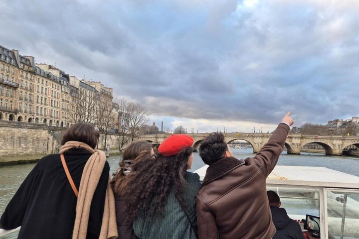 Paris Seine River Sunset & Evening Champagne Cruises