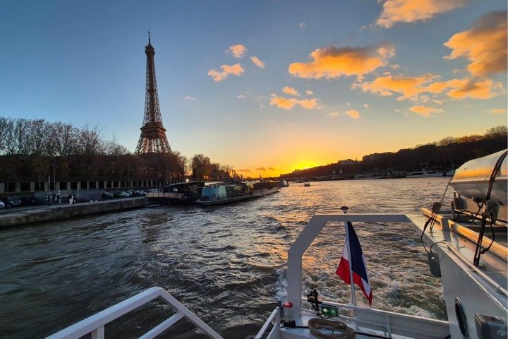 Paris Seine River Sunset & Evening Champagne Cruises