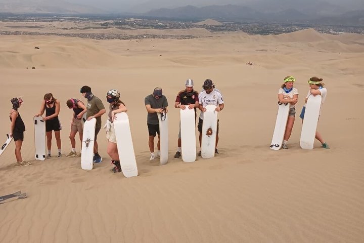 CRAZY BUGGY 4x4 IN HUACACHINA AND SANDBOARDING AT SUNSET