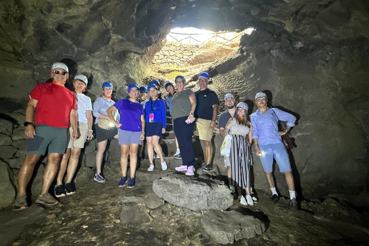 Tour Etna and Wine Tasting