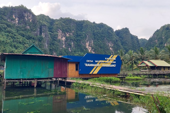 Rammang-Rammang Karst South Sulawesi Tour with Local Guide