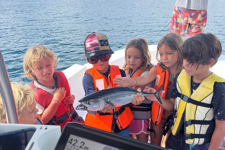 Whale Watching with Snorkeling and Fishing in Puerto Jiménez