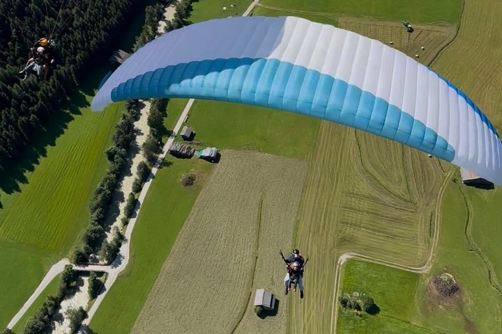 Paragliding Tandem with World Champion, Stubaital