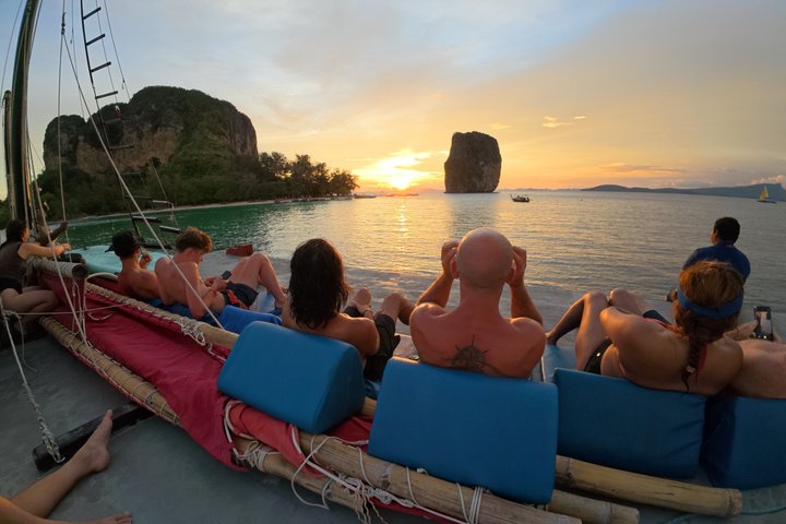 Krabi 4 Island Sunset Snorkeling Cruise + Bioluminescent Swim
