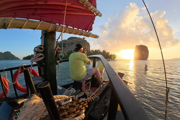 Krabi 4 Island Sunset Snorkeling Cruise + Bioluminescent Swim