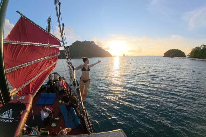 Krabi 4 Island Sunset Snorkeling Cruise + Bioluminescent Swim