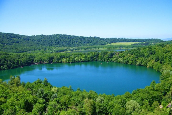 Lakes of Monticchio private tour: amazing volcano Vulture view