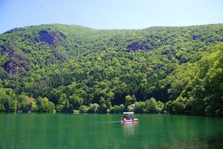 Lakes of Monticchio private tour: amazing volcano Vulture view