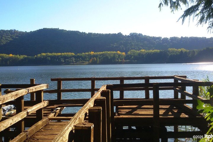 Lakes of Monticchio private tour: amazing volcano Vulture view
