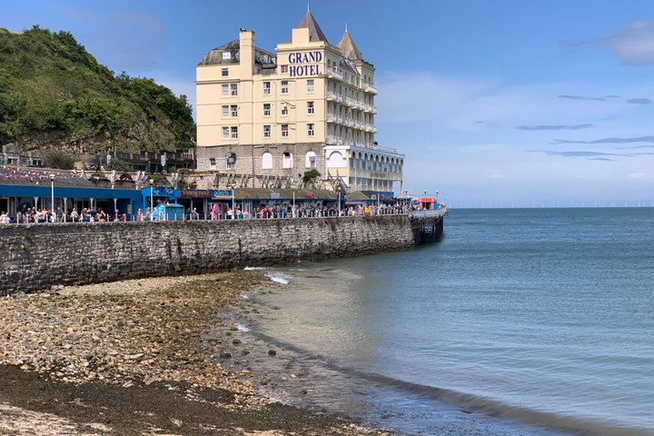 Private Luxury North Wales Tour –Snowdonia & Conwy (Door-to-Door)