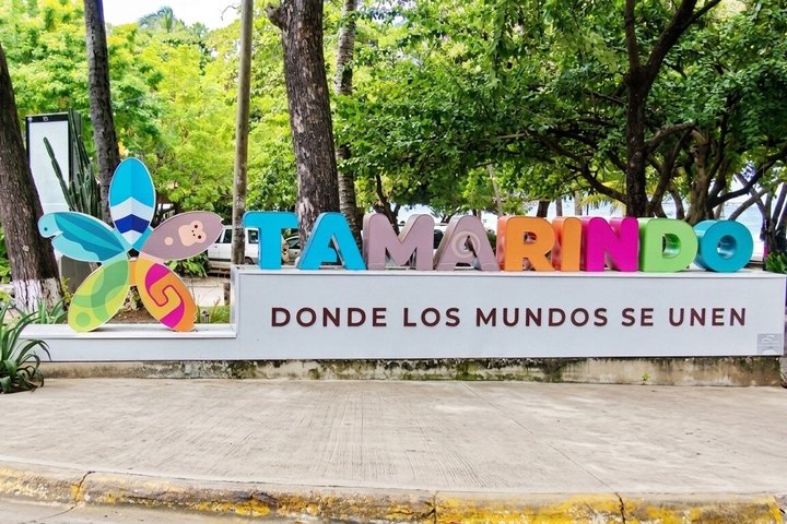 LIR Liberia Airport Shuttle to Tamarindo Hotels and Lodgings