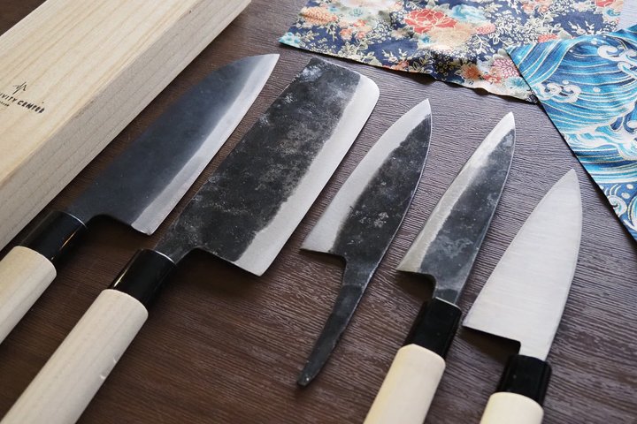 Make Your Own Knife in Osaka (Sharpening and Engraving)