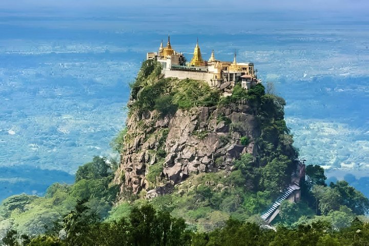 Private Bagan & Mount Popa Tour (2 Days)