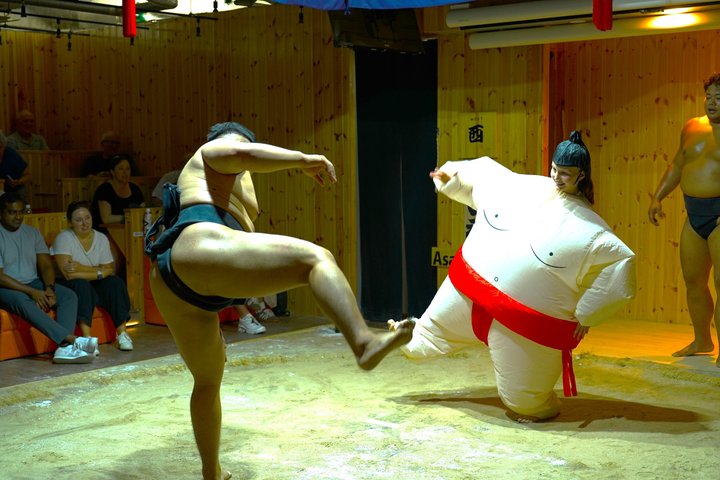 Tokyo Sumo Entertainment Show with Chicken Hot Pot and Geisha