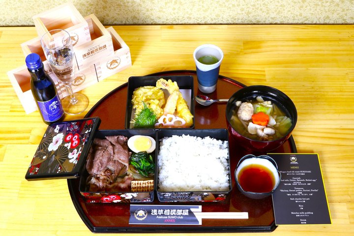 Tokyo Luxury Sumo Experience with Deluxe Japanese Cuisine