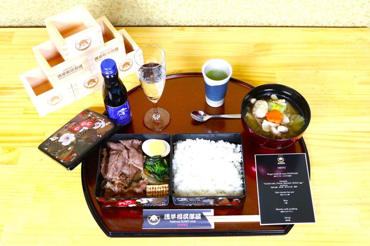Tokyo Luxury Sumo Experience with Deluxe Japanese Cuisine