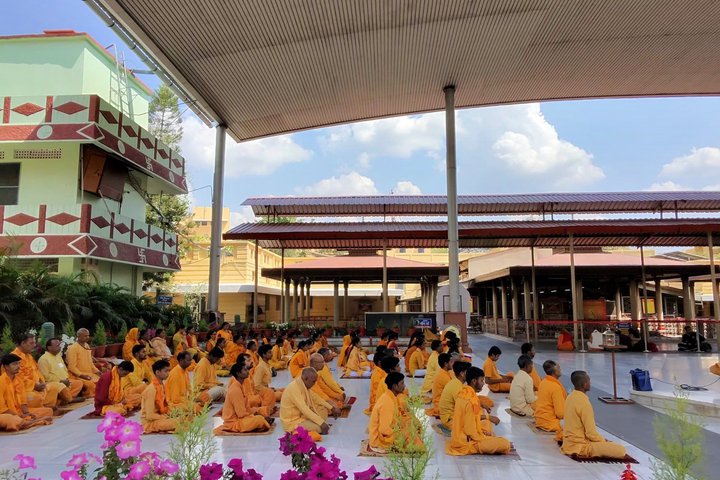 Haridwar Full Day Sightseeing Tour and Ganga Aarti with Guide