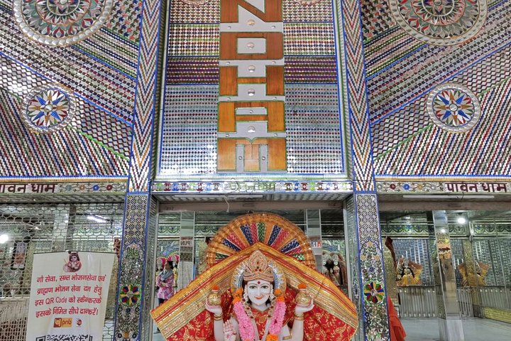 Haridwar Full Day Sightseeing Tour and Ganga Aarti with Guide