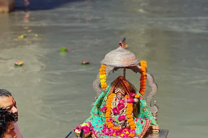 Haridwar Full Day Sightseeing Tour and Ganga Aarti with Guide
