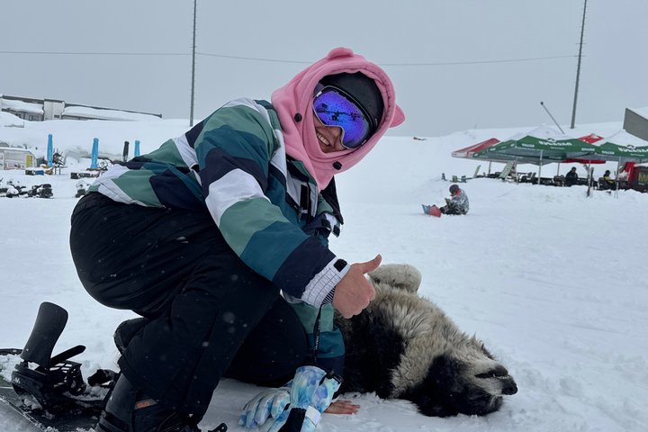 Professional Ski and Snowboard Lessons in Gudauri, Georgia