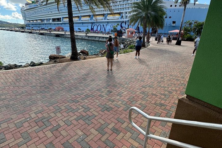 St Thomas Luxury 6 Hour Private Sightseeing Cruise Port or Hotel