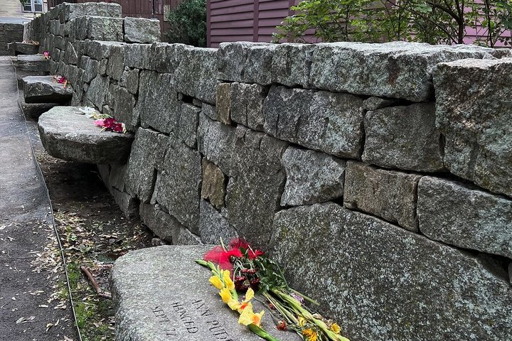 Salem Witch Trials, Ghosts and History Walking Tour