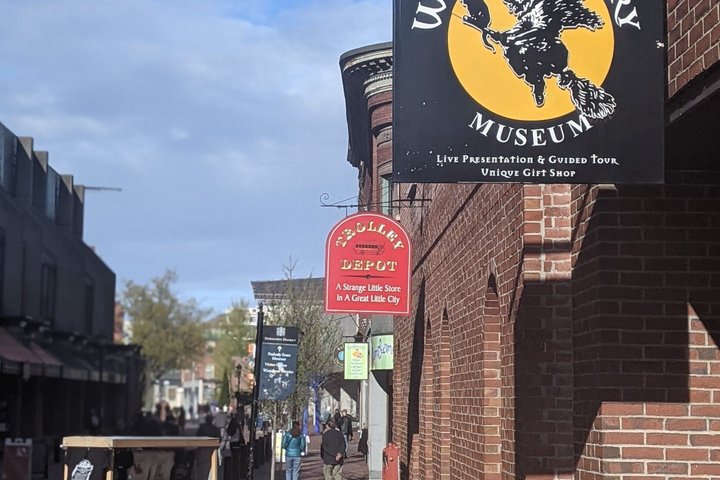 Salem Witch Trials, Ghosts and History Walking Tour