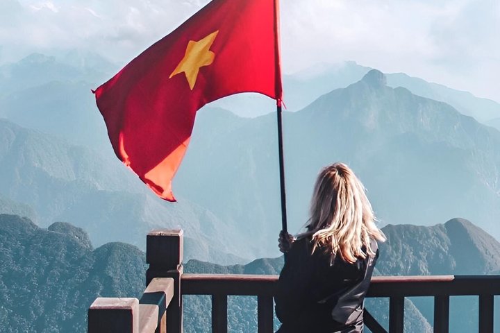 Fansipan Cable Car Half Day Tour from Sapa Roof of Indochina