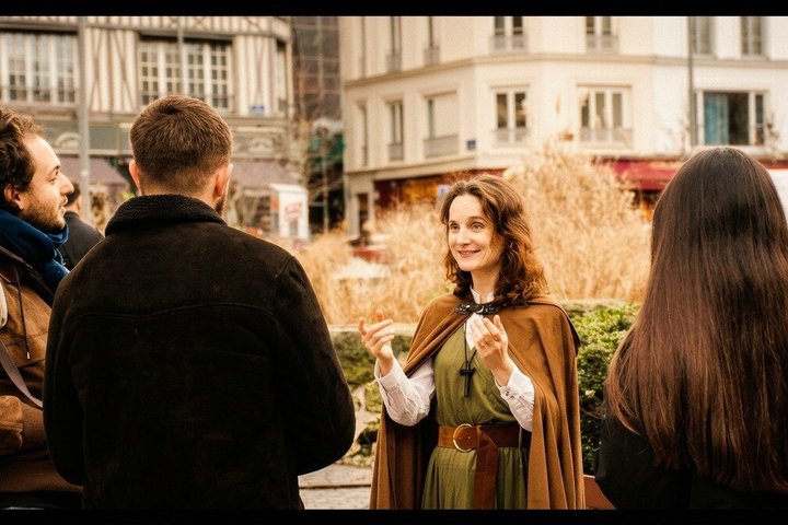Unique Joan of Arc immersive tour in Rouen with an actress