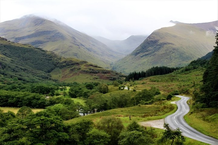 Private Glenfinnan Viaduct Glencoe and Glen Nevis Tour