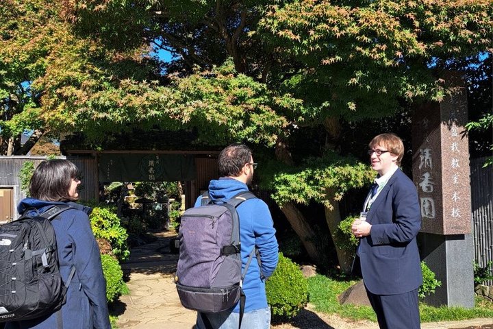 Omiya Bonsai Museum and Village Guided Tour Near Tokyo