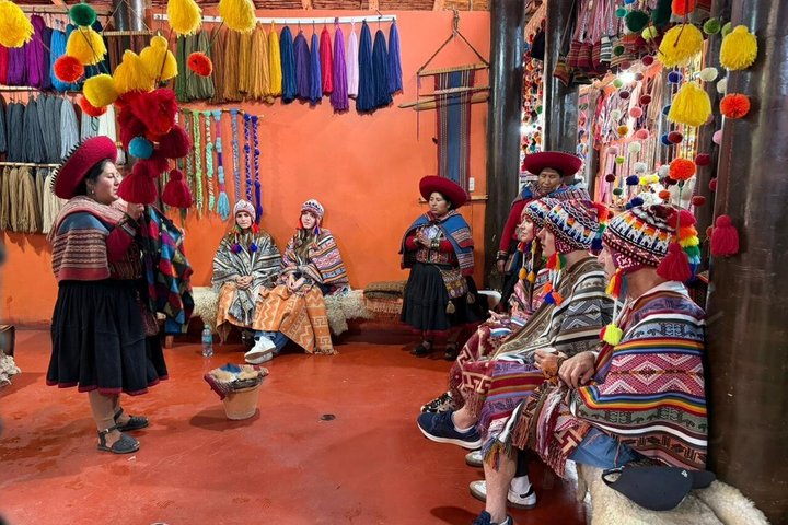 2-Day Tour from Cusco Sacred Valley and Machu Picchu by Train
