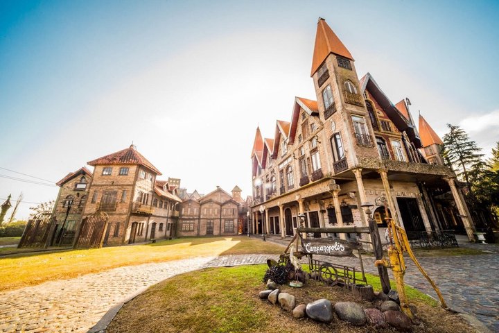 Campanopolis Tour, Visit the Magical and Mysterious Village