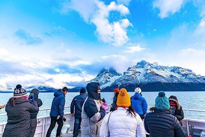 Balmaceda and Serrano Glaciers Boat Tour with Lunch