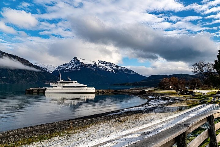 Balmaceda and Serrano Glaciers Boat Tour with Lunch