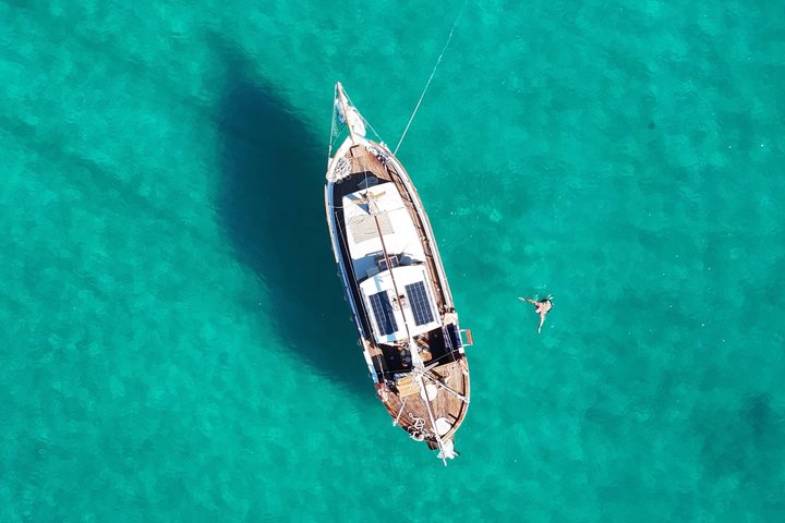 Korcula Private Midday Escape Cruise - authentic experience