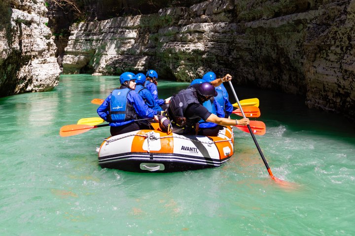 Osumi Canyon Adventure - Rafting & Tubing