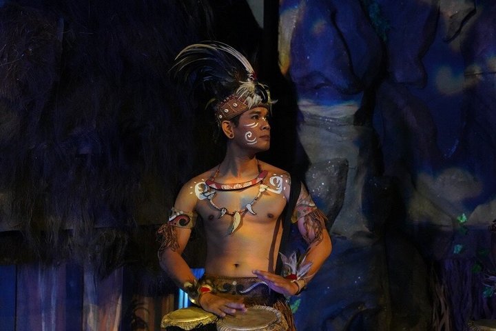 Devdan Show: Top night activity and best cultural dance in Bali