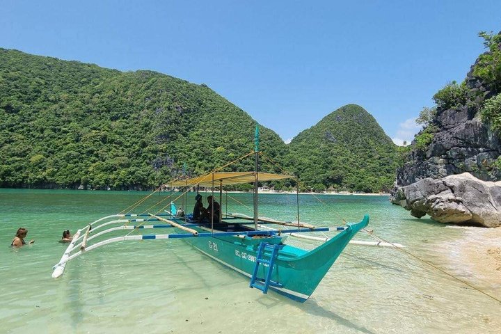Matnog Sorsogon Full Day Island Hopping and Transfers